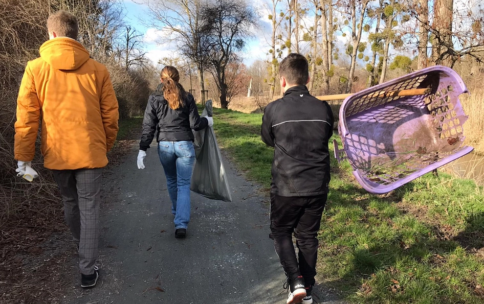 Auch in diesem Jahr sind die Hildesheimerinnen und Hildesheimer wieder dazu aufgerufen, ihre Stadt von achtlos weggeworfenem Müll zu befreien. (Archivbild 2021)