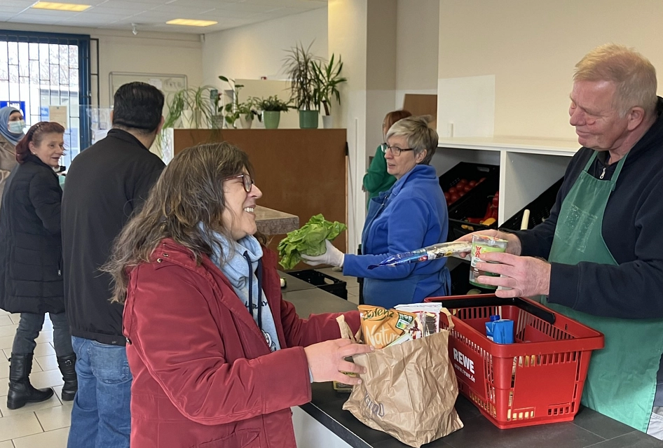 Die Lebensmittelausgabe der Hildesheimer Tafel in der Senkingstraße leistet einen wichtigen Beitrag für das soziale Miteinander in Hildesheim.