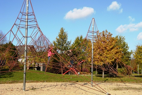 Seilzirkus an der Amalie-Sieveking-Straße