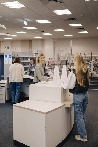 Servicetheke Bibliothek&nbsp;&copy;&nbsp;Stadt Hildesheim